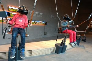 VR-parachutesprong in het Waterliniemuseum